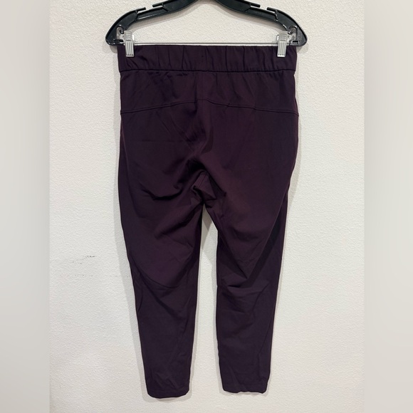 Lululemon On The Fly Pant (28") Black Cherry Red Women’s Size 6 - Picture 6 of 8